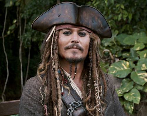 El capitán Jack Sparrow, personaje de la serie cinematográfica "Piratas del Caribe" que interpretó el actor Johnny Depp.