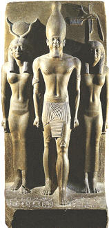 Triada de Mikerinos - Museo Arqueológico de El Cairo