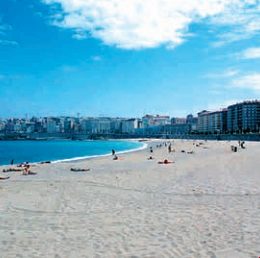 A Coruña - Playa de Riazor