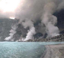 Fumarolas del volcán Pinatubo (Filipinas)