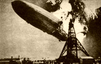 TRAGEDIA. El incendio del “Hindenburg” marcó el ocaso de los dirigibles. En el desastre perecieron 35 personas.