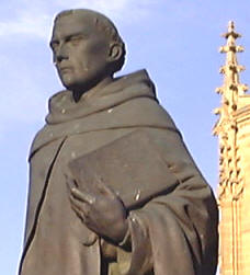 Estatua de Francisco de Vitoria en Salamanca