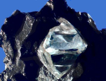 Diamante en estado natural