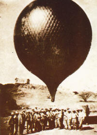 Los globos aerostáticos se utilizaron ampliamente como cautivos para vigilar las posiciones enemigas