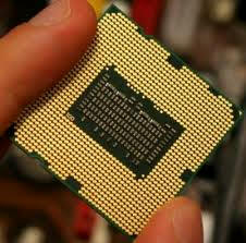 En Los modernos microprocesadores los transistores integrados se contabilizan por millones